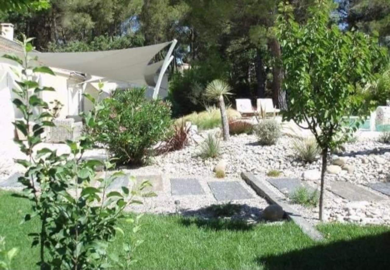 Villa … Et La Fourmi Saumane-de-Vaucluse Exterior foto